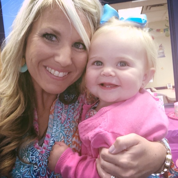 Meet your Posher, Jonandamanda - Picture 2 of 3